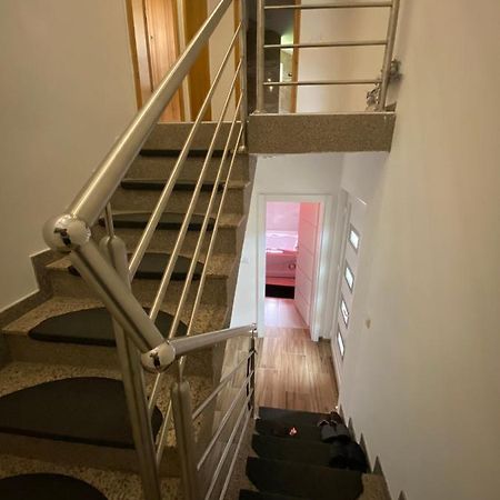 Villa Rok Tesanj Esterno foto