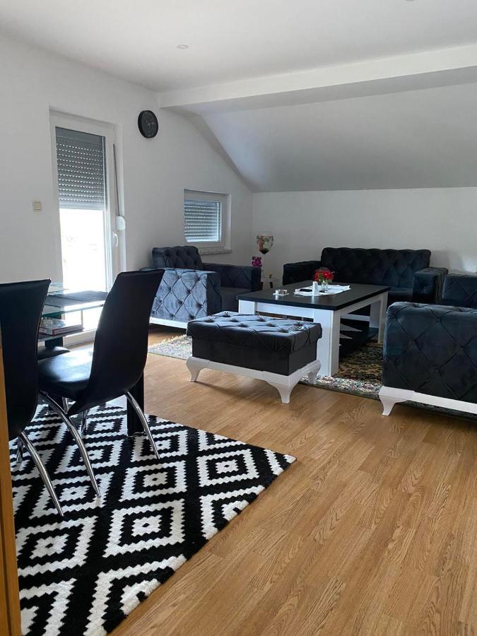 Villa Rok Tesanj Esterno foto