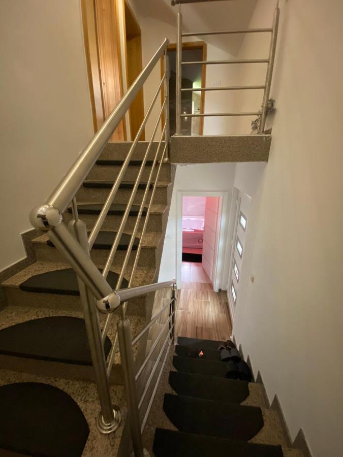 Villa Rok Tesanj Esterno foto